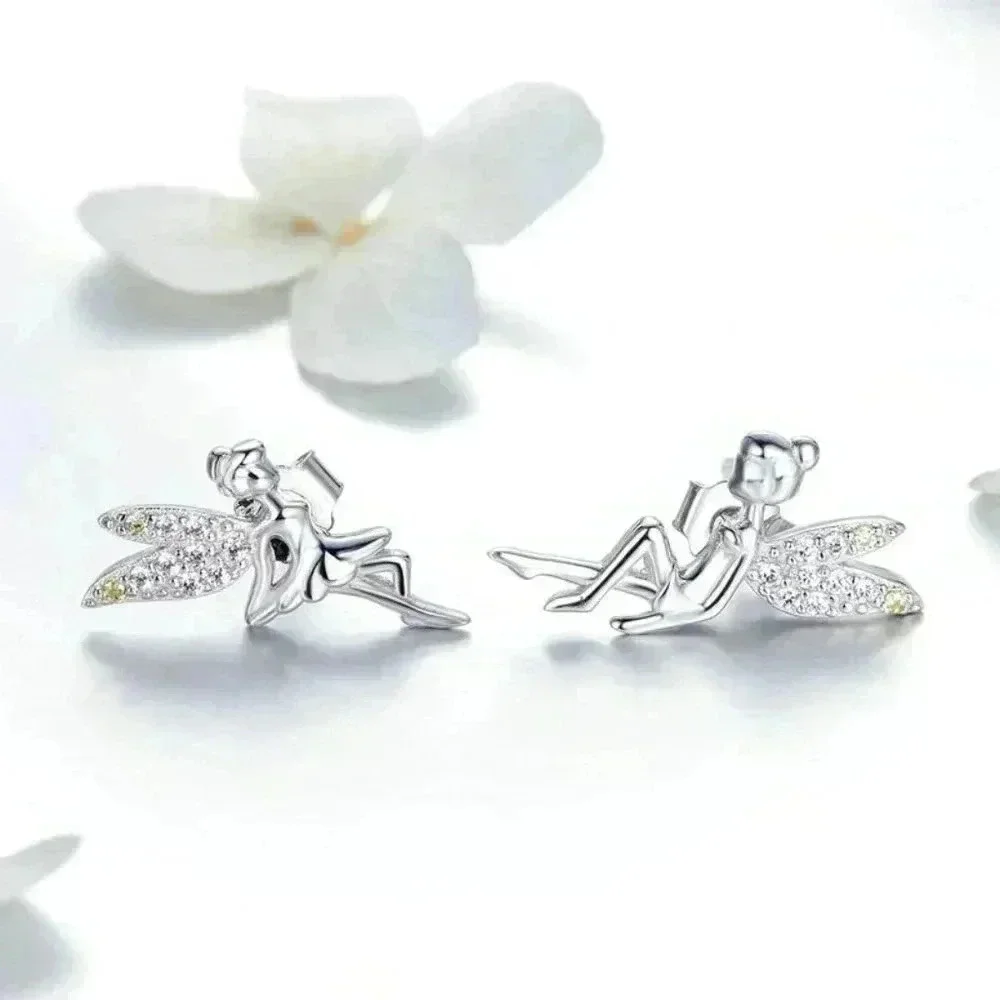 N/A dainty white